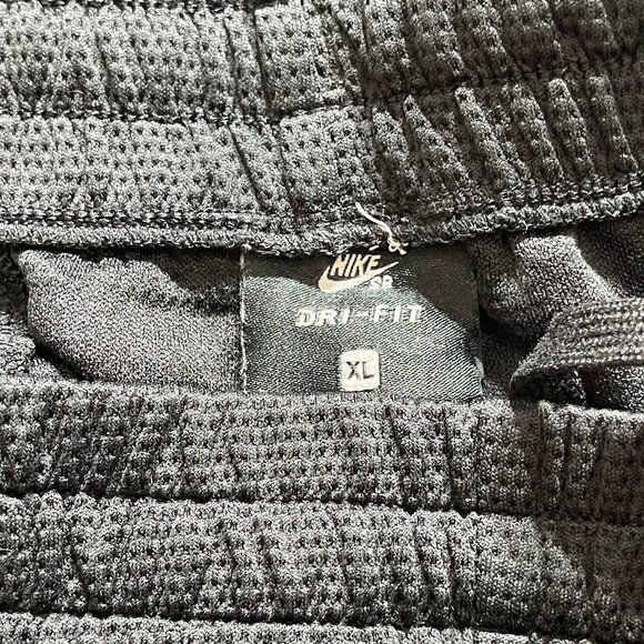 Nike SB Mens Mesh Shorts Sz XL - Picture 5 of 5